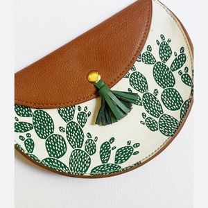 Anthropologie Amelie Mancini Great Outdoors Pouch